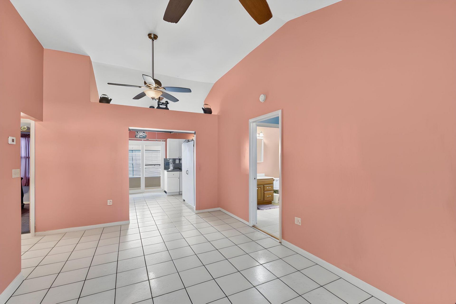207/227 Ethelyn Drive, West Palm Beach, FL 33415 Photo