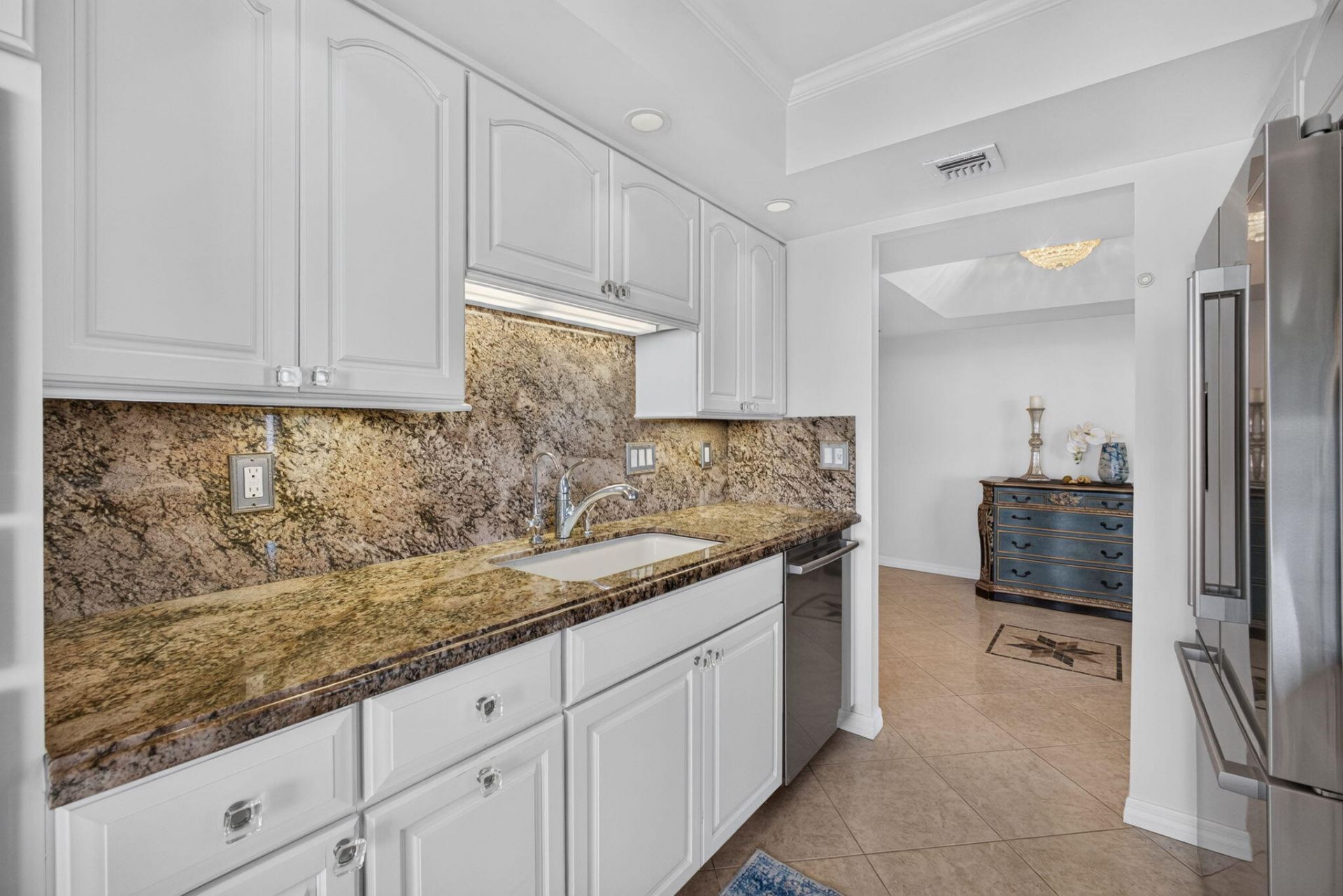 5540 N Ocean Drive, Unit 14A, Singer Island, FL 33404 Photo