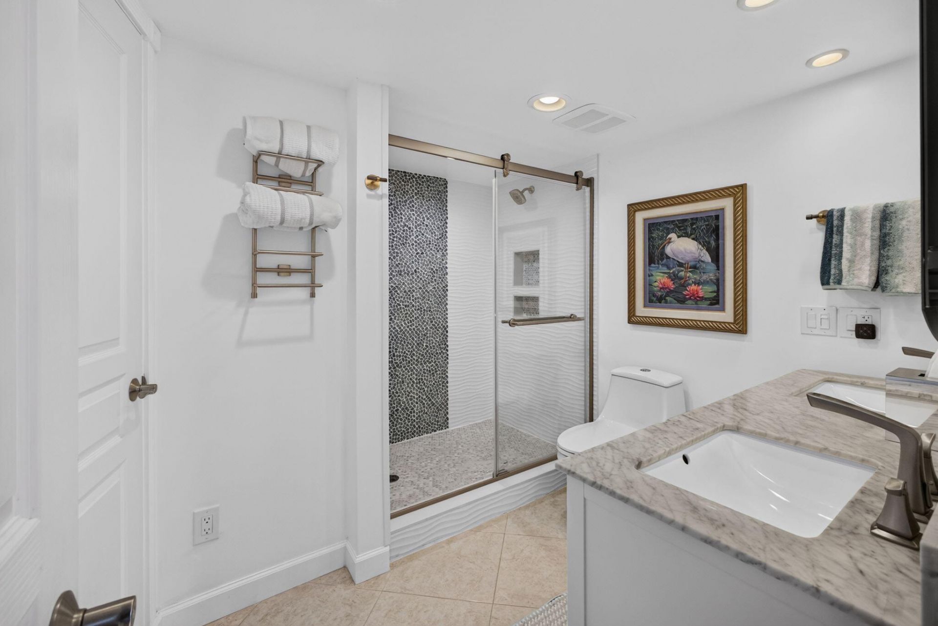 5540 N Ocean Drive, Unit 14A, Singer Island, FL 33404 Photo
