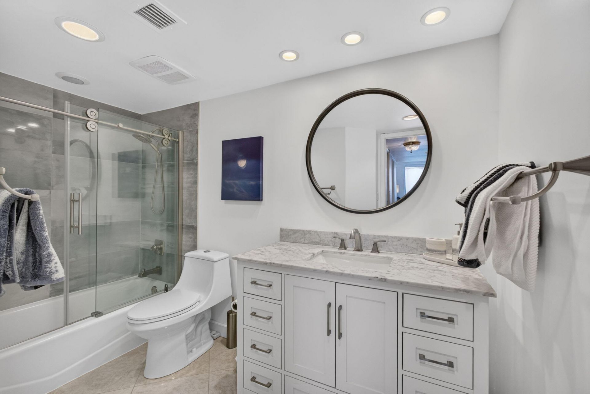 5540 N Ocean Drive, Unit 14A, Singer Island, FL 33404 Photo