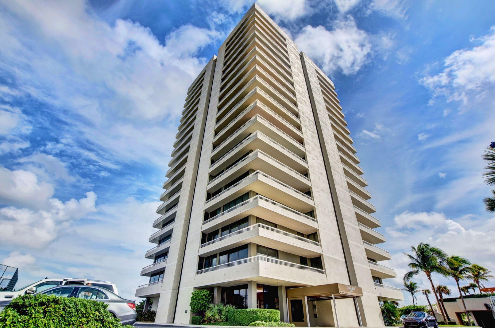 5540 N Ocean Drive, Unit 14A, Singer Island, FL 33404 Photo