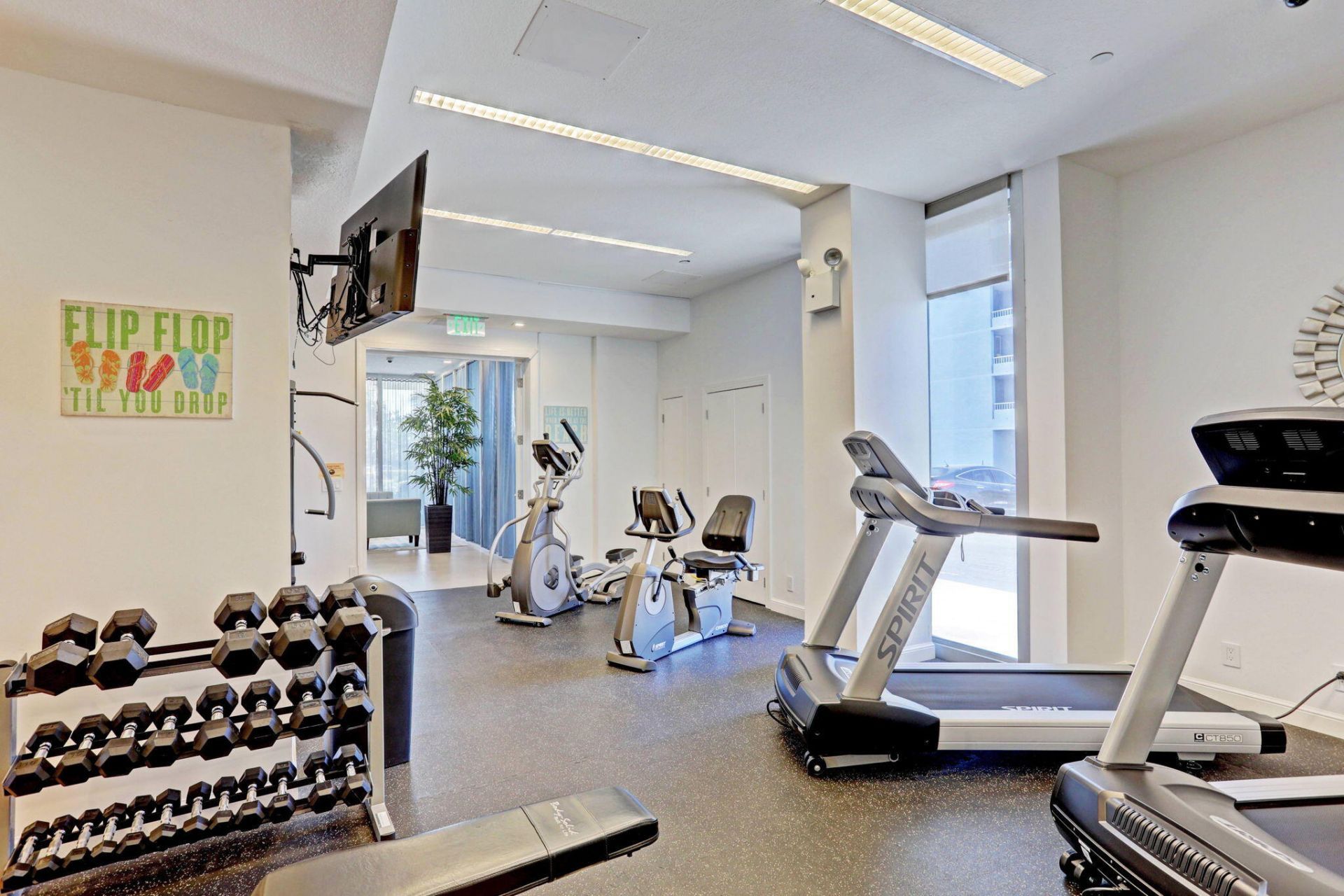5540 N Ocean Drive, Unit 14A, Singer Island, FL 33404 Photo