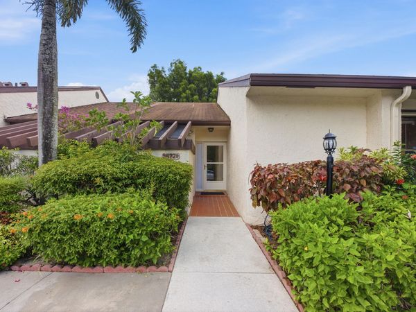 3872 Vine Trail, Unit D, Lake Worth, FL 33467