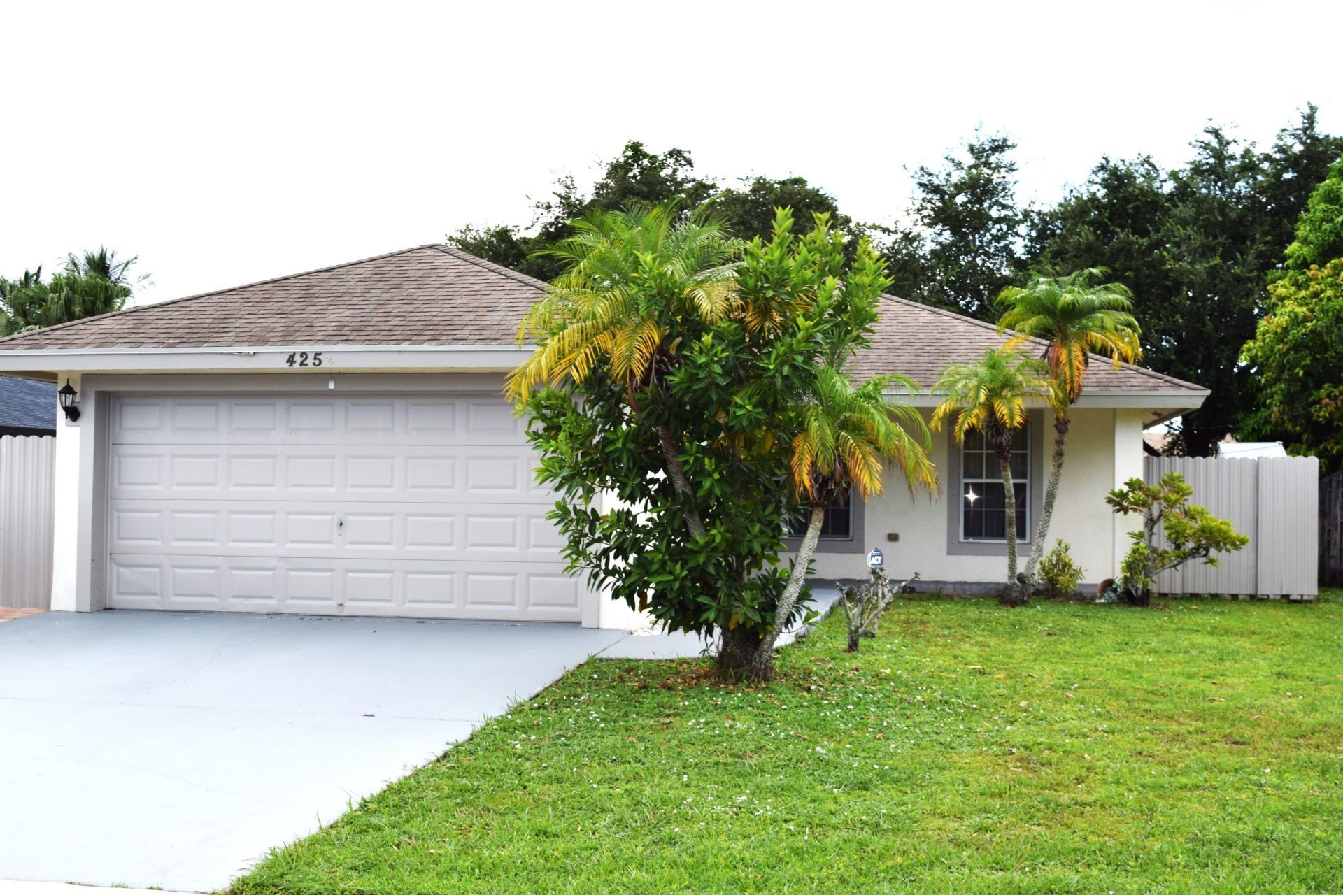 425 Perry Avenue, Greenacres, FL 33463 Main Photo