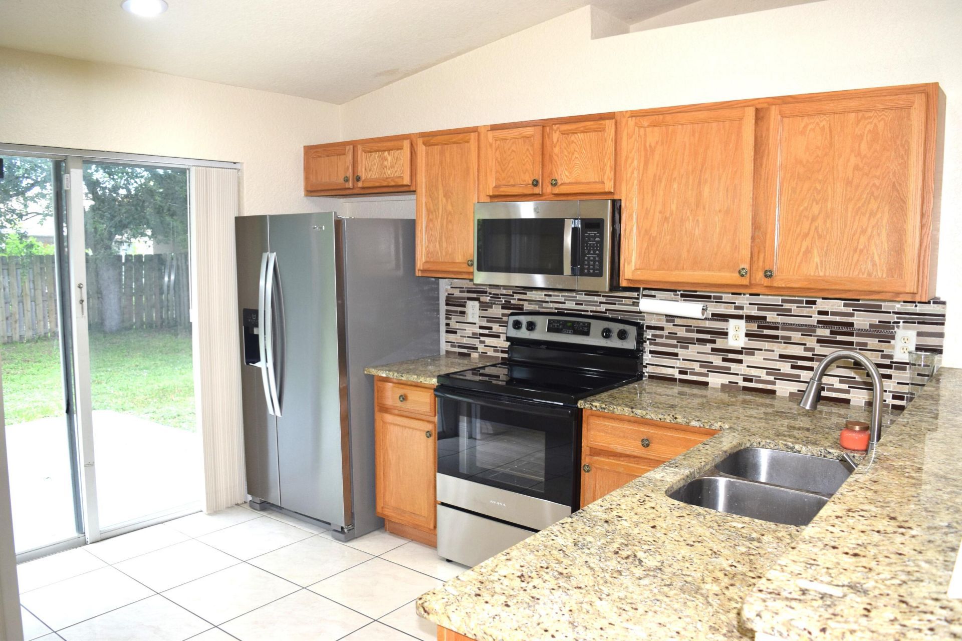 425 Perry Avenue, Greenacres, FL 33463 Photo