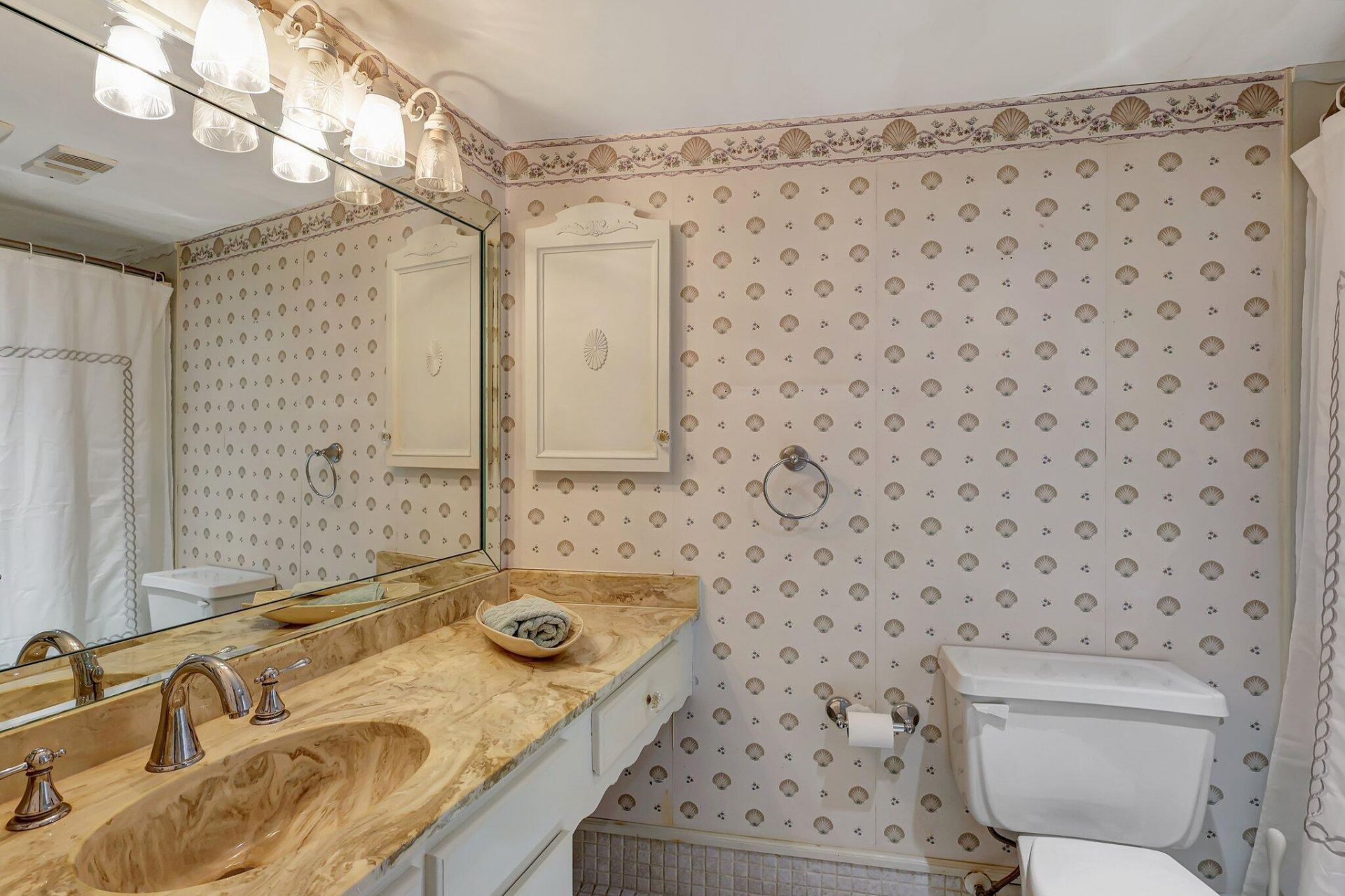 1357 NE Ocean Boulevard, Unit 318, Stuart, FL 34996 Photo