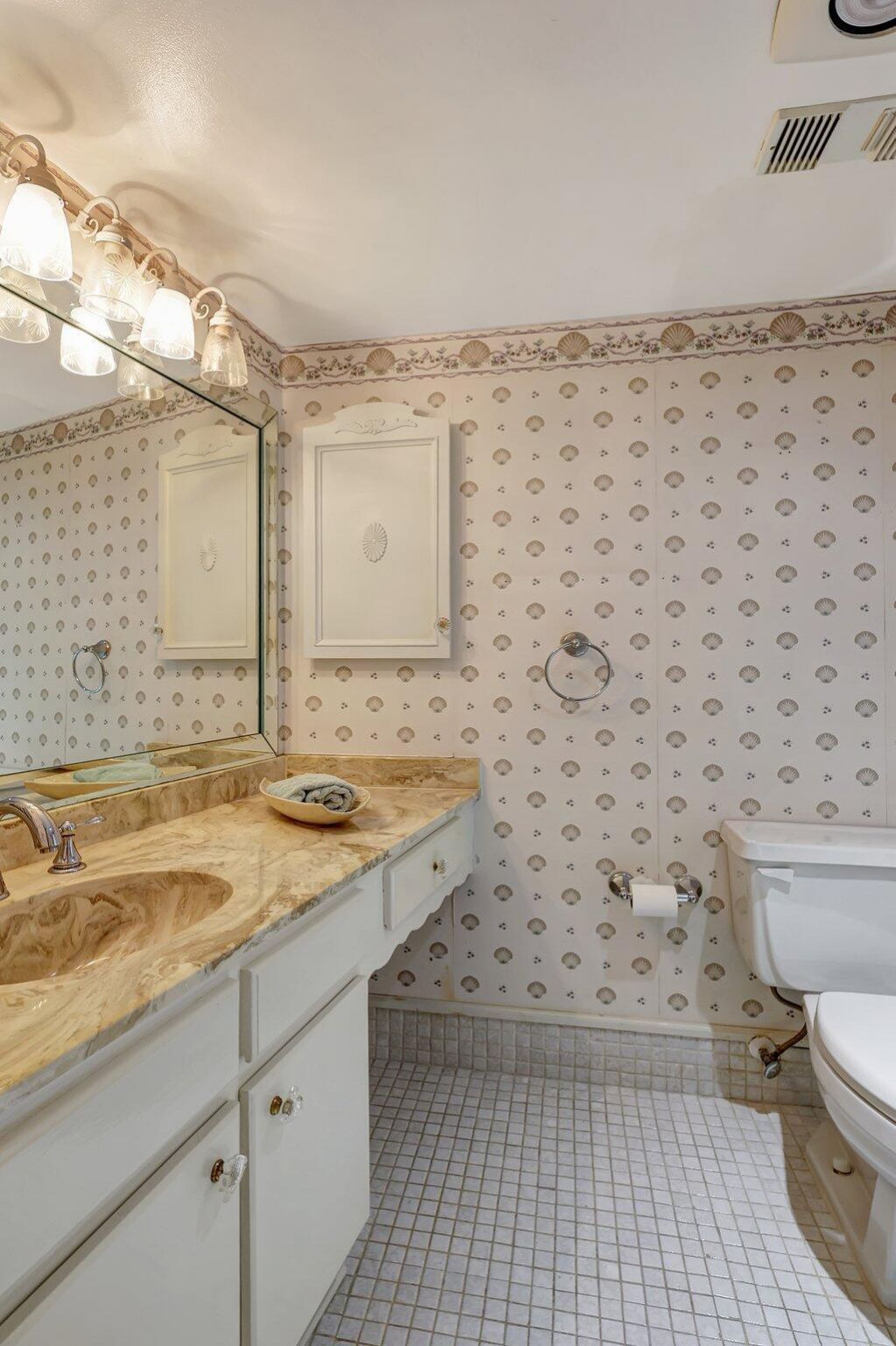 1357 NE Ocean Boulevard, Unit 318, Stuart, FL 34996 Photo