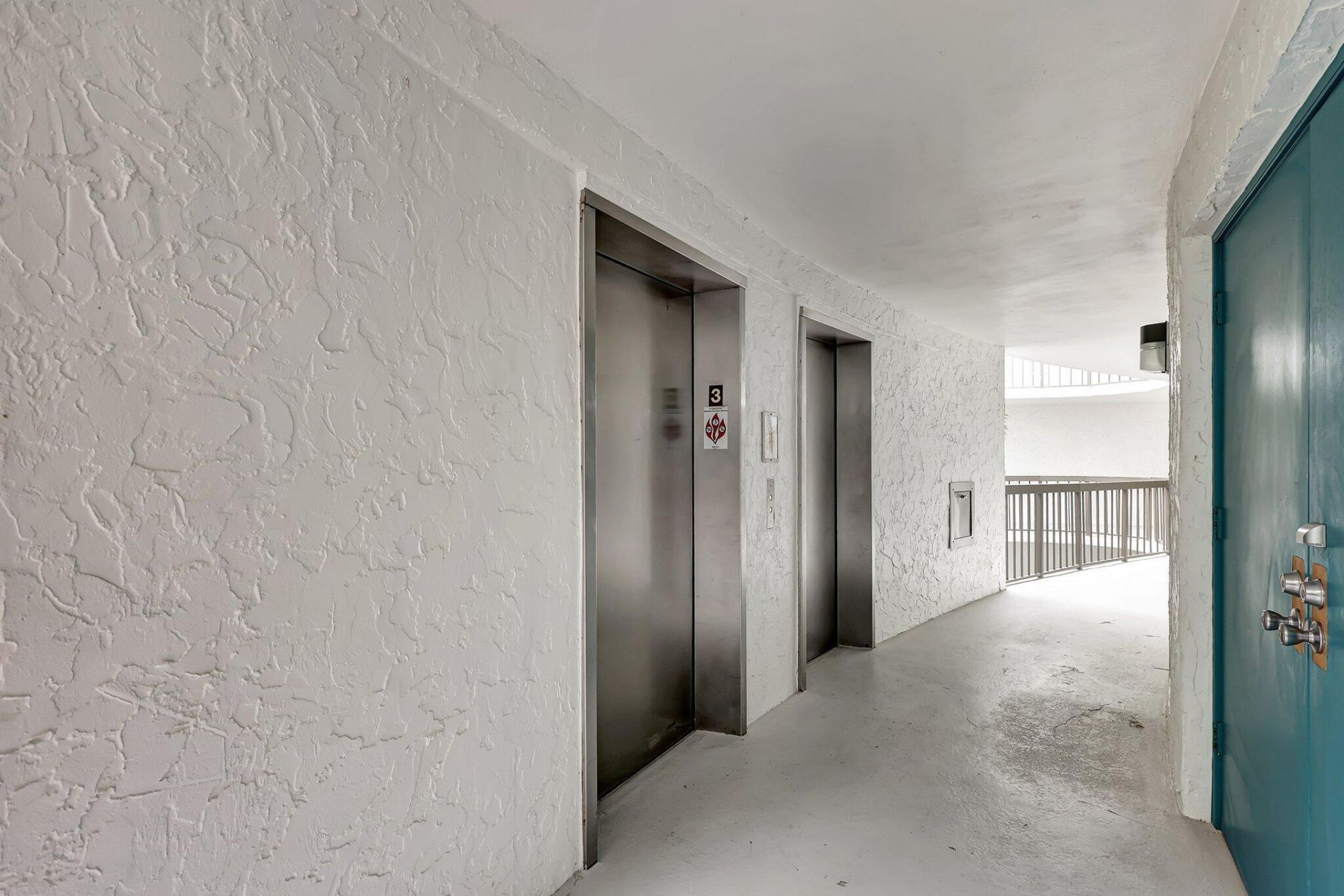 1357 NE Ocean Boulevard, Unit 318, Stuart, FL 34996 Photo
