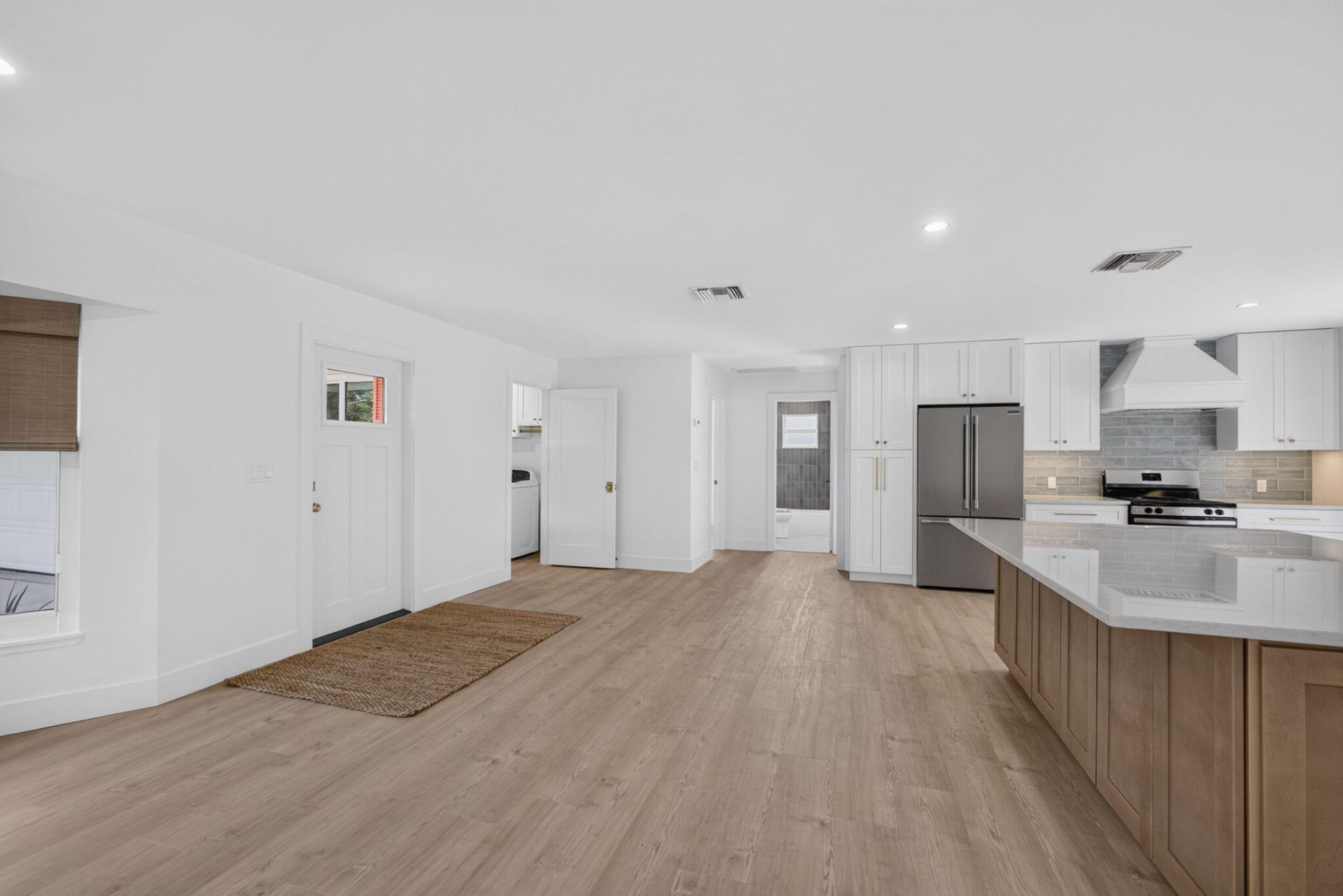 8816 SE Alabama Place, Hobe Sound, FL 33455 Photo