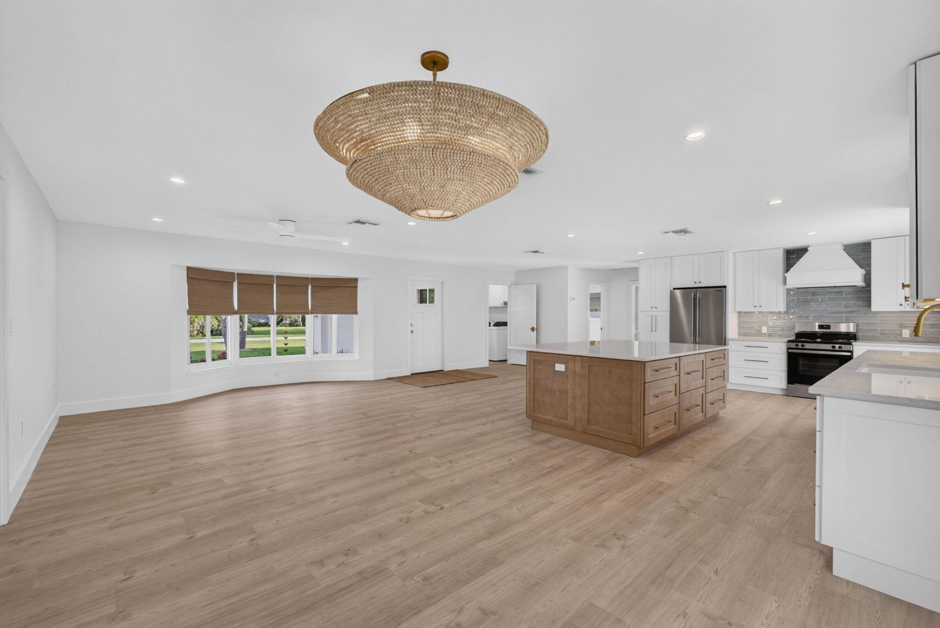 8816 SE Alabama Place, Hobe Sound, FL 33455 Photo
