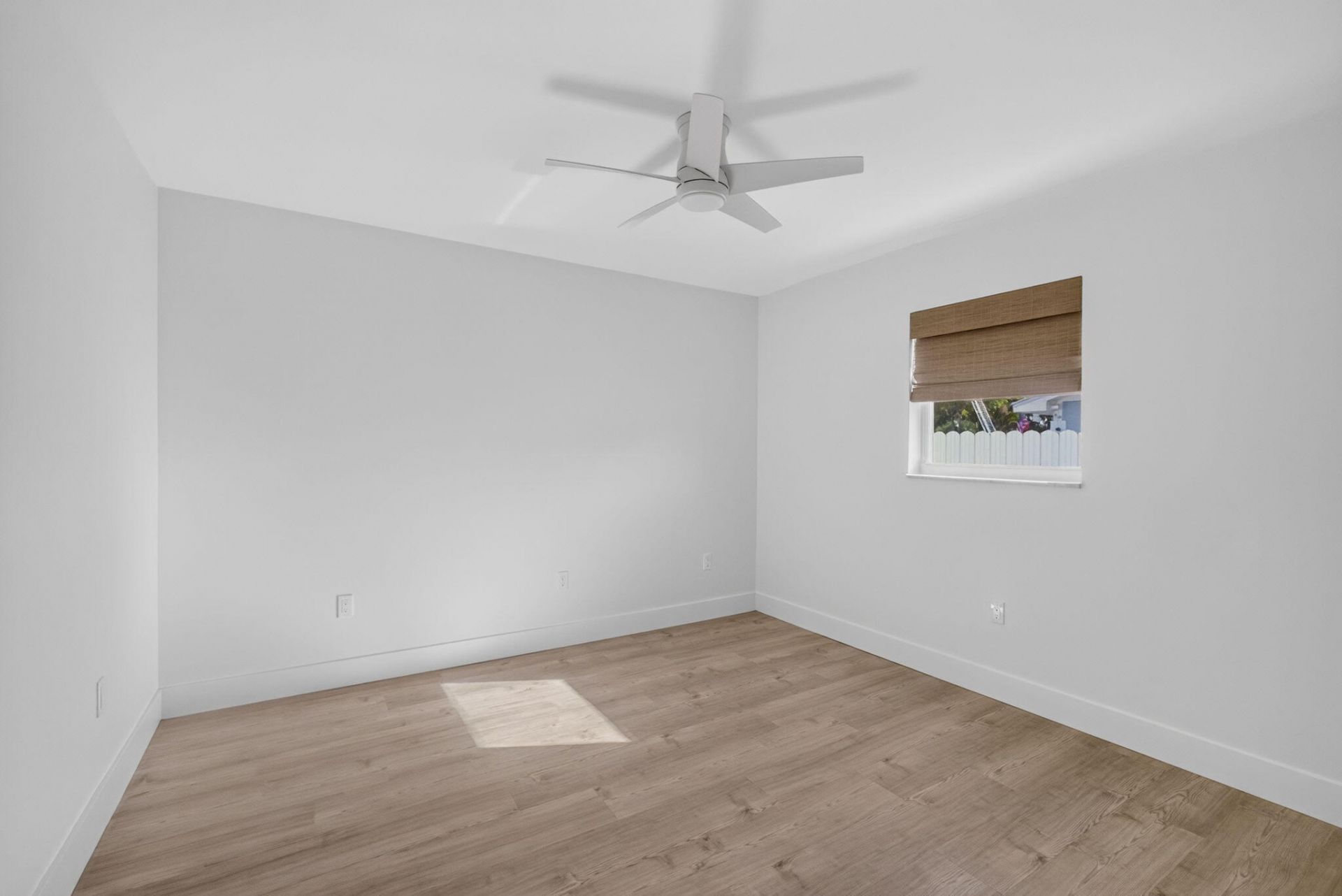 8816 SE Alabama Place, Hobe Sound, FL 33455 Photo