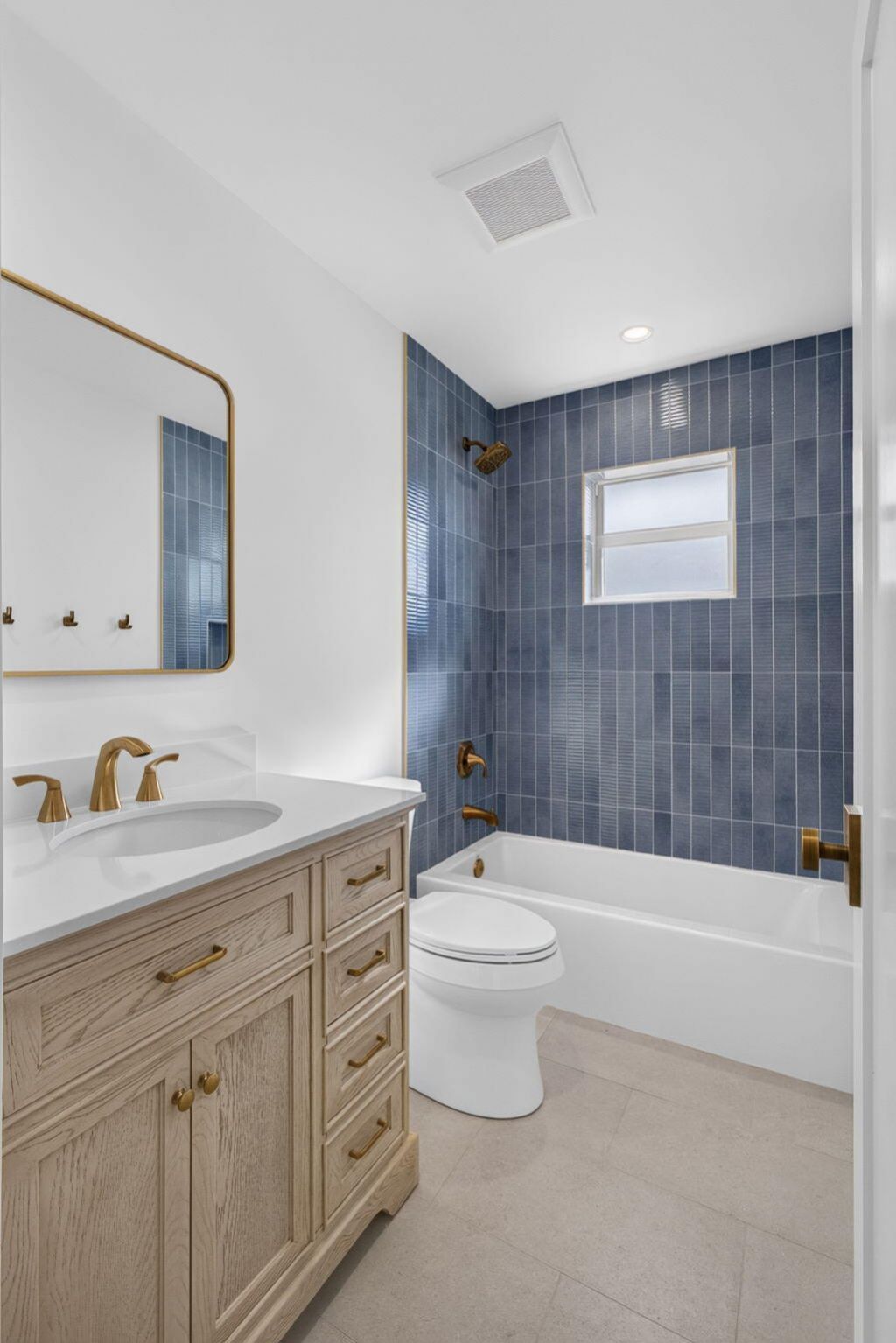 8816 SE Alabama Place, Hobe Sound, FL 33455 Photo