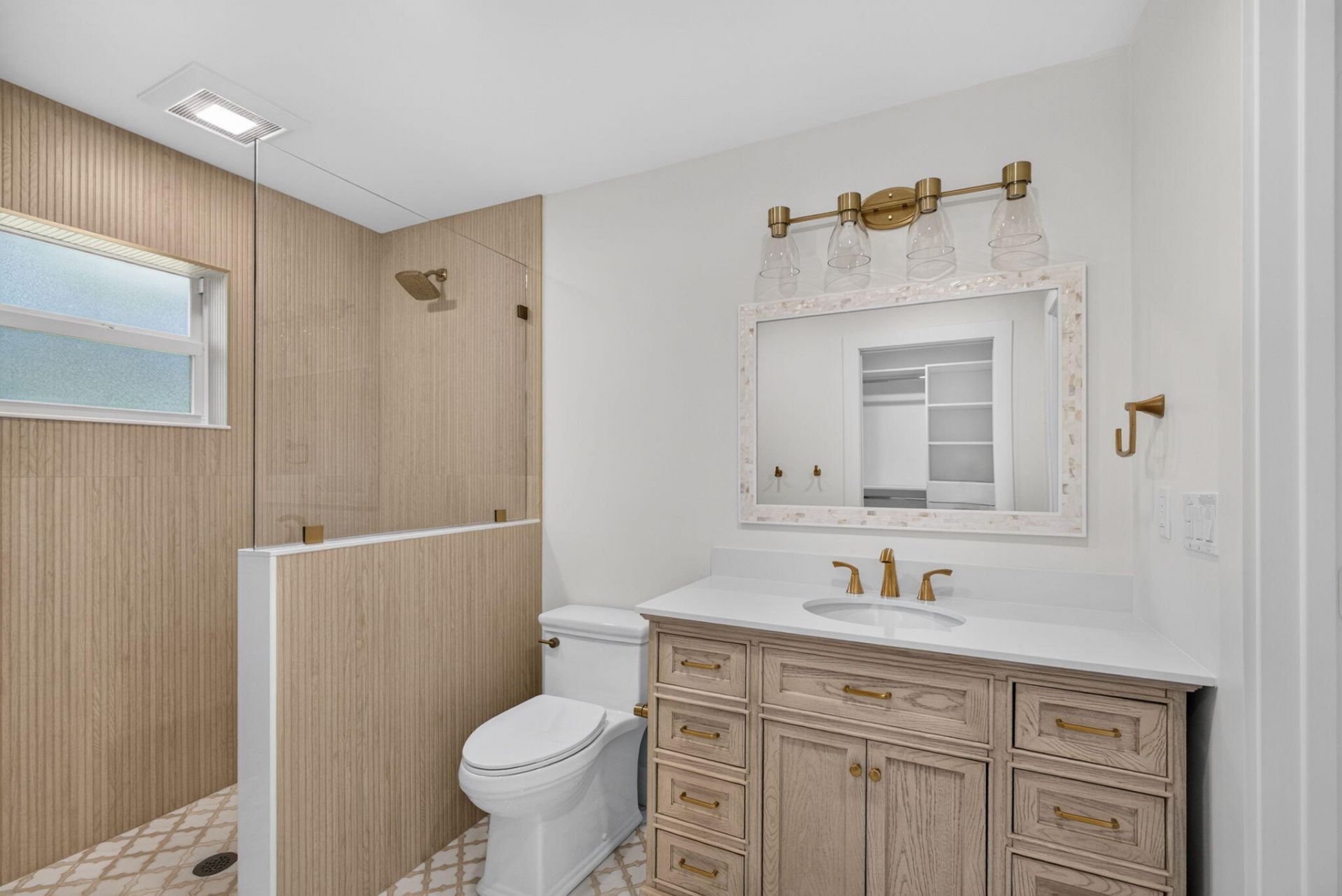 8816 SE Alabama Place, Hobe Sound, FL 33455 Photo