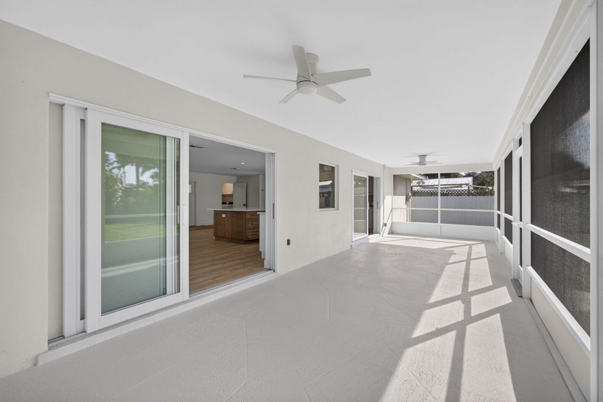 8816 SE Alabama Place, Hobe Sound, FL 33455 Photo