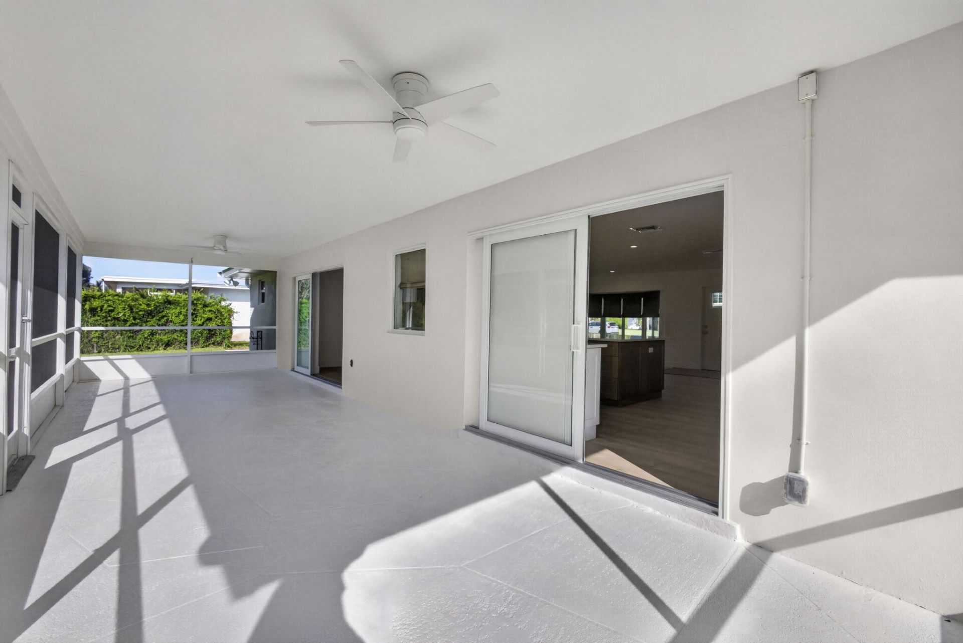 8816 SE Alabama Place, Hobe Sound, FL 33455 Photo