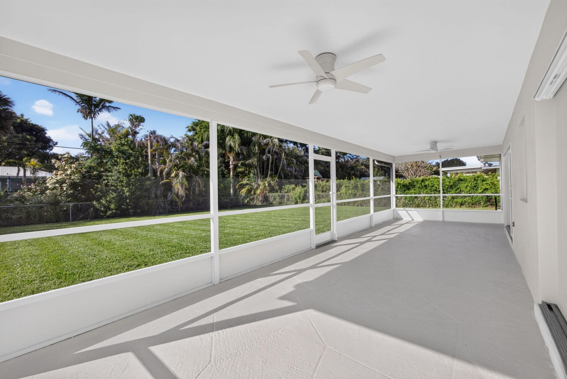 8816 SE Alabama Place, Hobe Sound, FL 33455 Photo