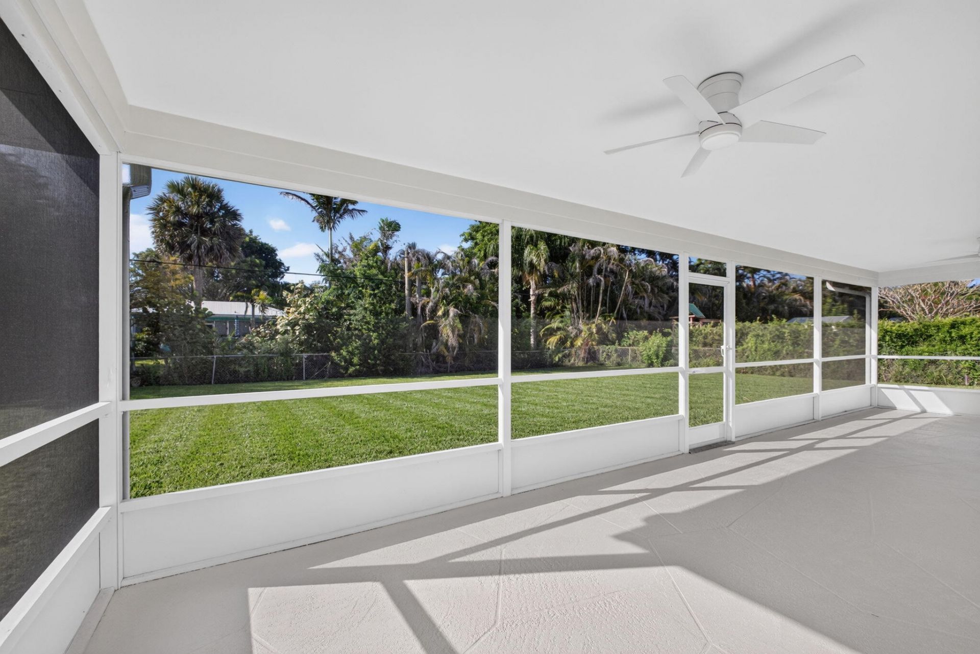 8816 SE Alabama Place, Hobe Sound, FL 33455 Photo