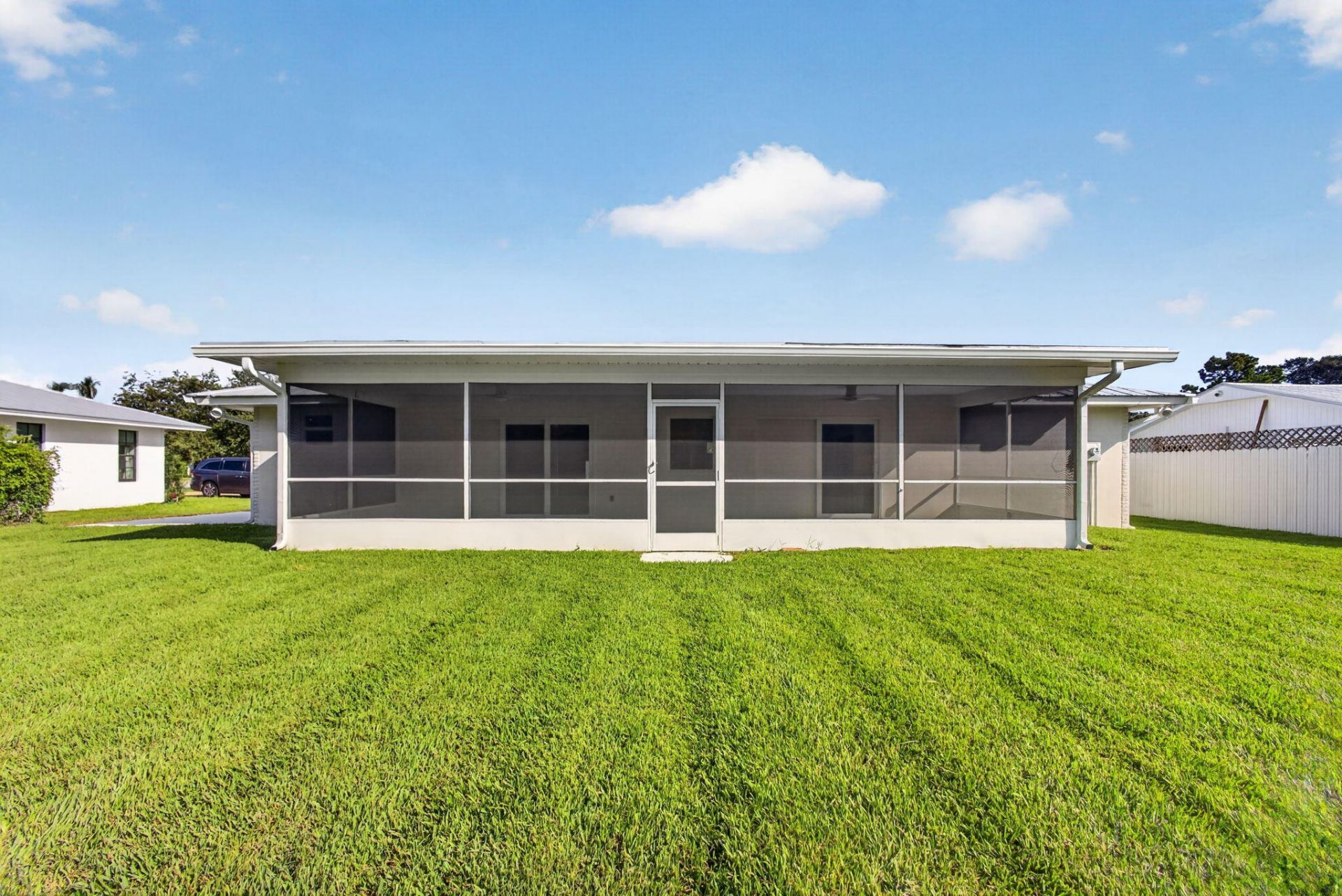 8816 SE Alabama Place, Hobe Sound, FL 33455 Photo