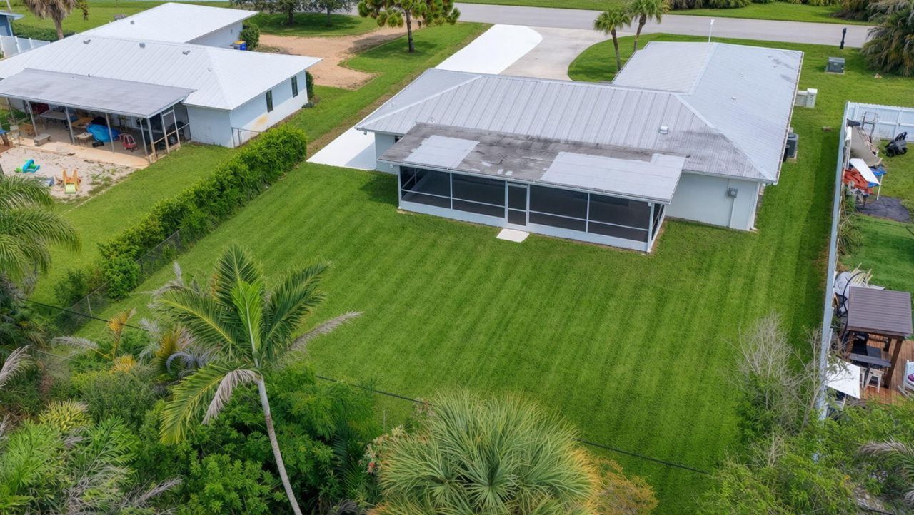 8816 SE Alabama Place, Hobe Sound, FL 33455 Photo