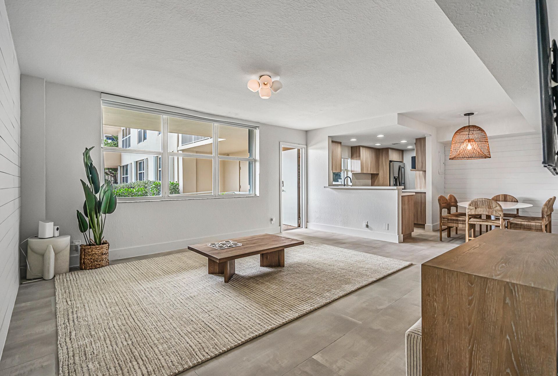 5200 N Ocean Boulevard, Unit 109C, Lauderdale by the Sea, FL 33308 Photo