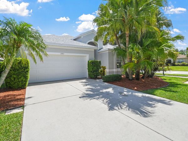 1983 NW Marsh Rabbit Lane, Jensen Beach, FL 34957