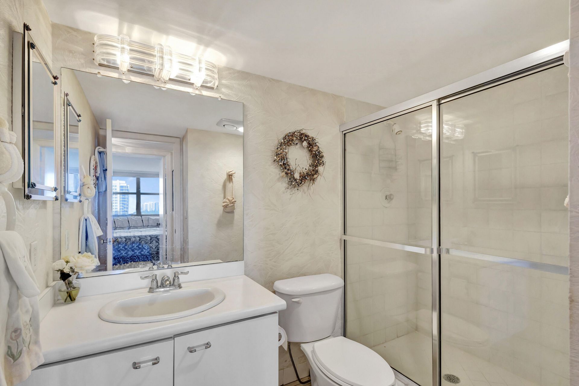 3400 N Ocean Drive, Unit 1505, Singer Island, FL 33404 Photo