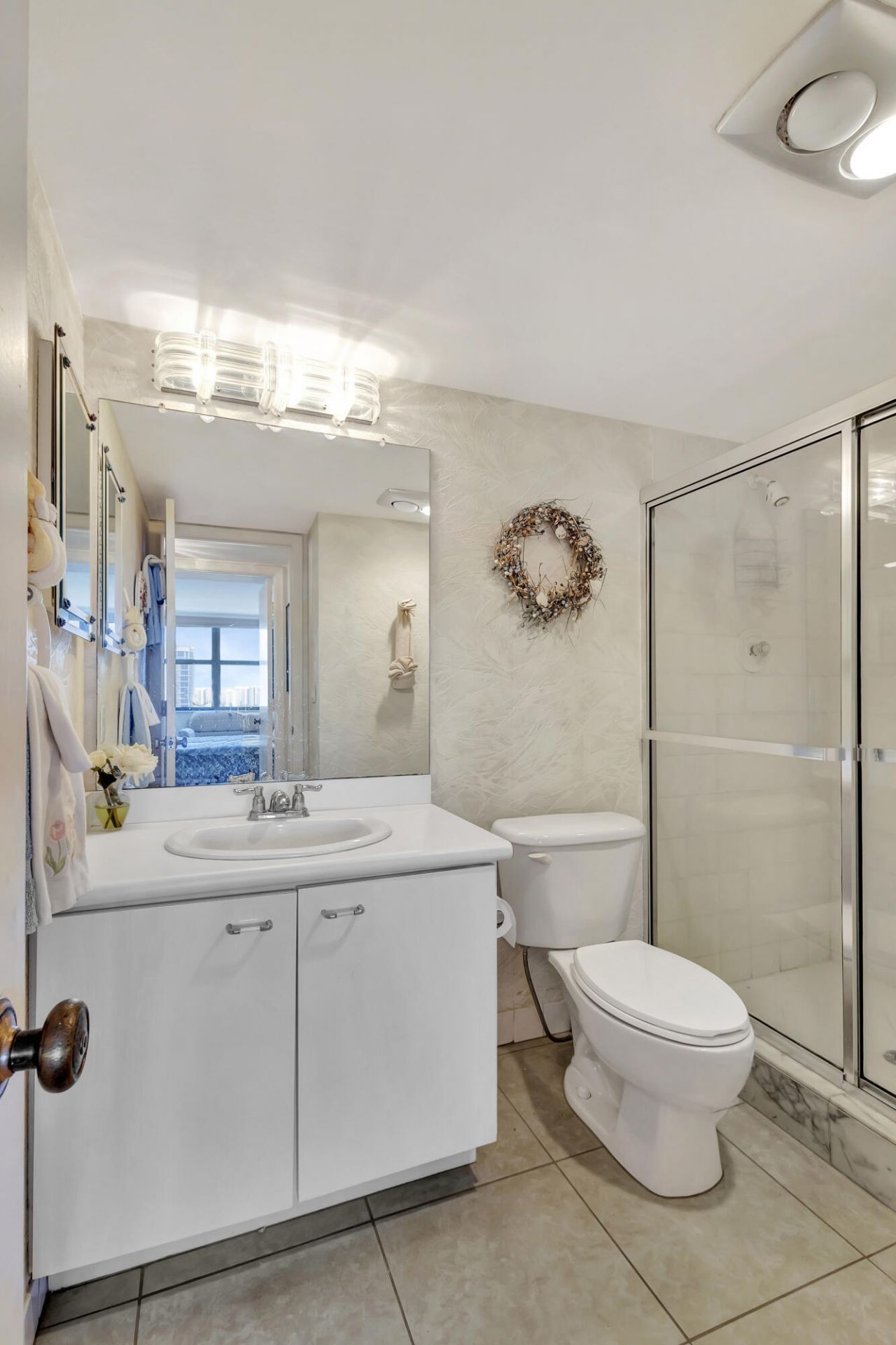 3400 N Ocean Drive, Unit 1505, Singer Island, FL 33404 Photo