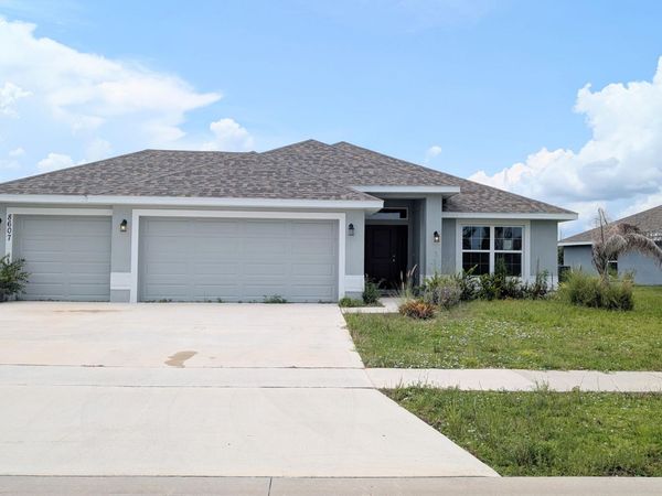 8607 MERANO Avenue, Fort Pierce, FL 34951