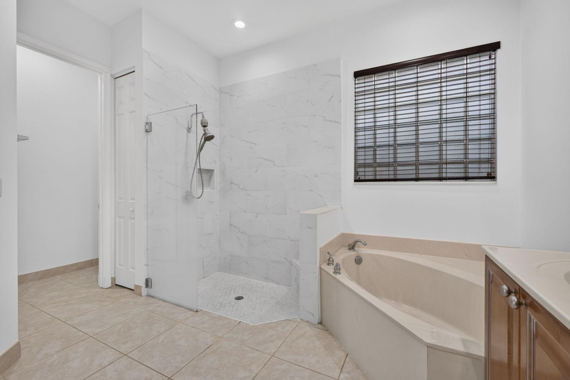 206 Isle Verde Way, Palm Beach Gardens, FL 33418 Photo
