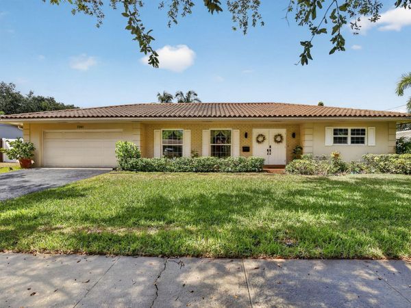 7241 NW 5TH Court, Plantation, FL 33317