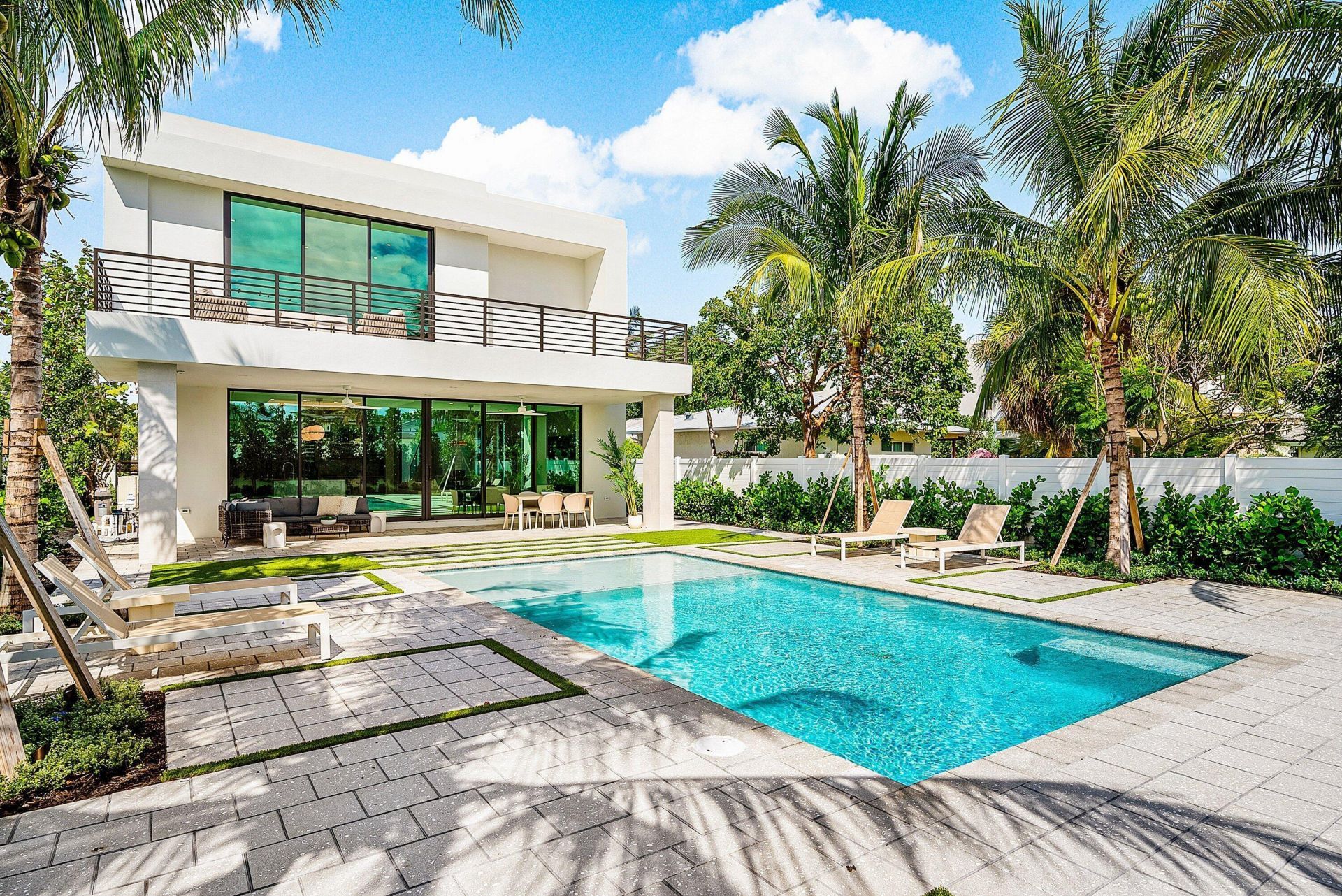 718 Lake Avenue N, Delray Beach, FL 33483 Photo