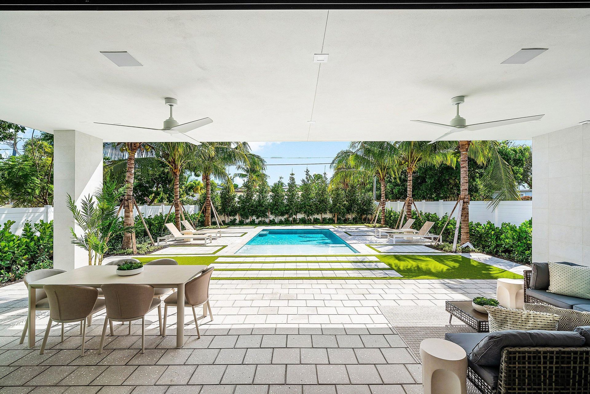 718 Lake Avenue N, Delray Beach, FL 33483 Photo
