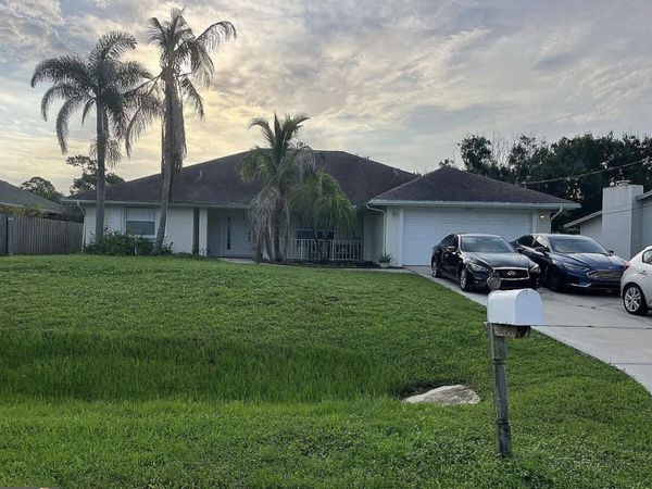 5900 Myrtle Drive, Fort Pierce, FL 34982