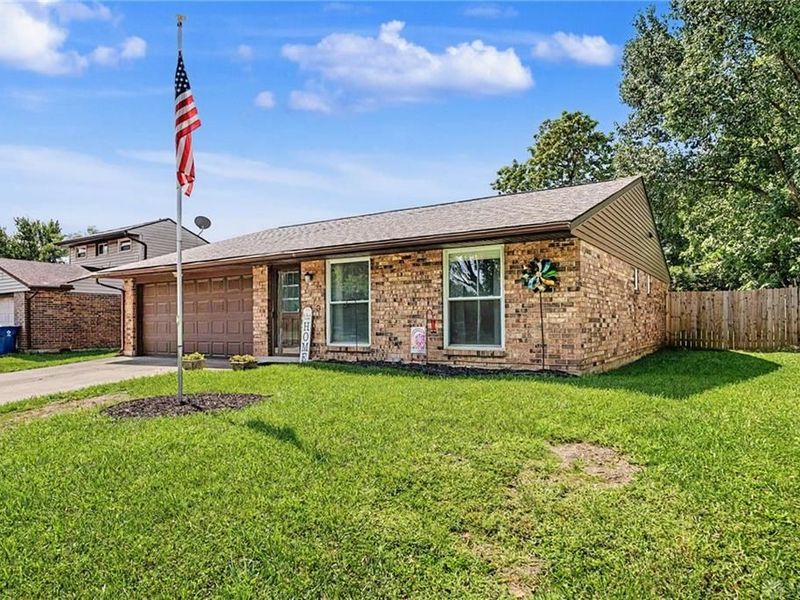 7773 Timber Hill Drive, Dayton, OH 45424 Photo 3