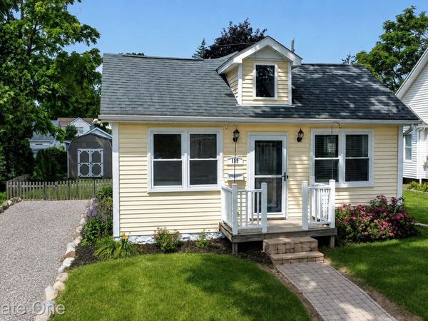 109 N Andrews Street, Lake Orion Village, Mi 48362