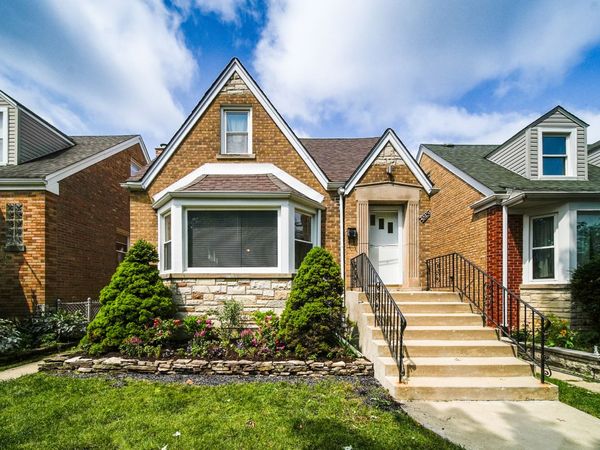 3230 N Neva Avenue , Chicago, IL 60634