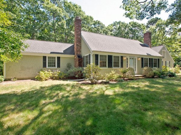 286 Midpine Road, Cummaquid, MA 02630