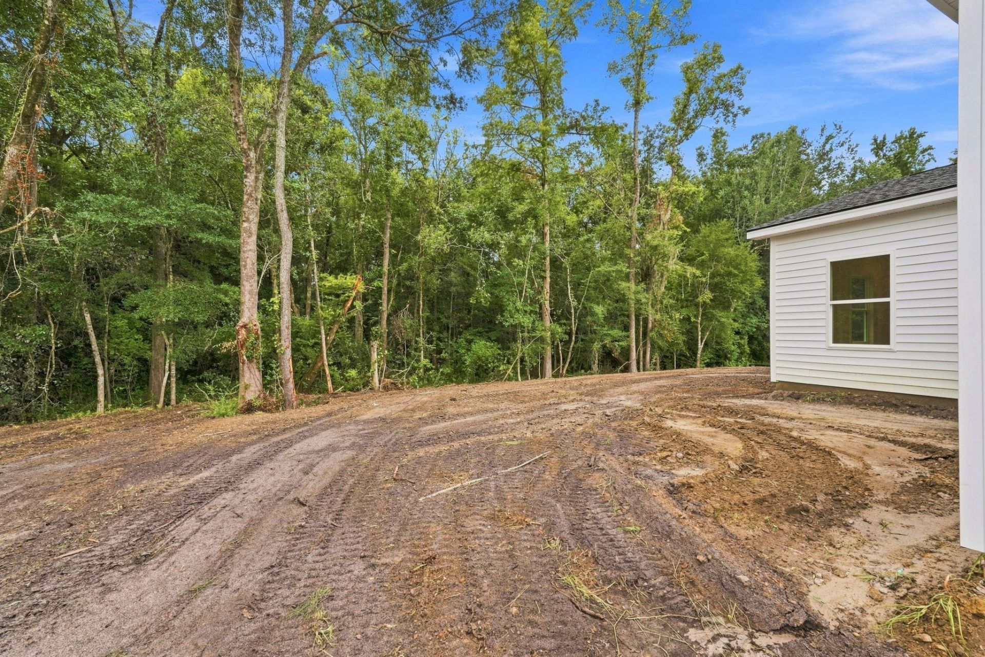 2033 Meadowood Ln. Photo 30