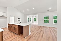 2033 Meadowood Ln. photo 4