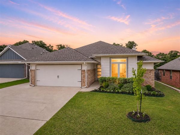 8517 Stark Street, Edmond, OK 73007