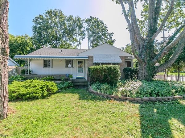 277 Gillett Street , Painesville, OH 44077