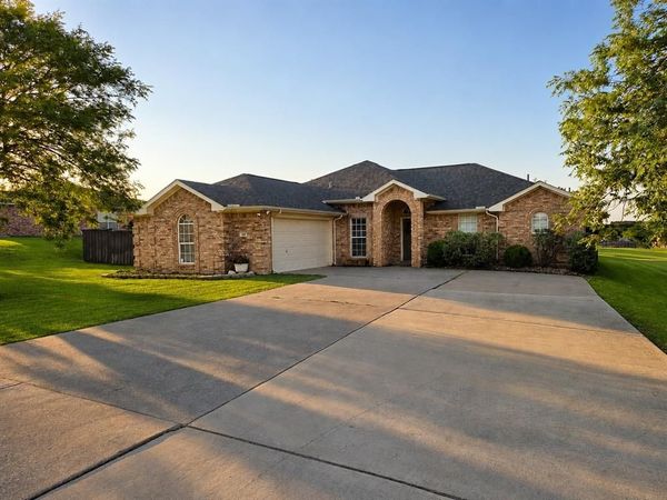 105 Hillside Drive, Celina, TX 75009