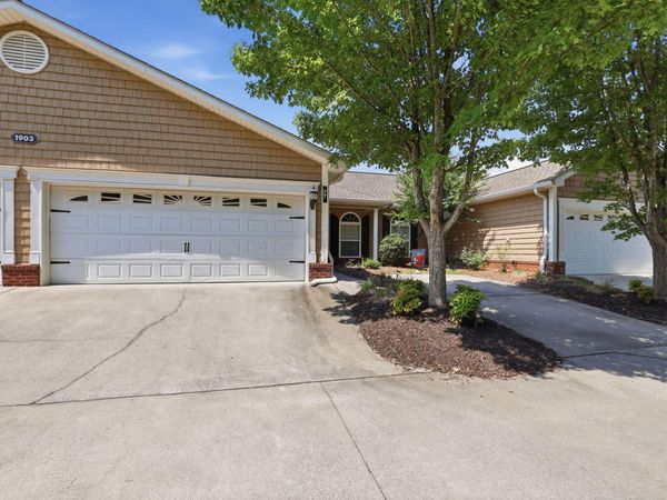 1903 N Summit Drive, Unit 77, Dalton, GA 30721