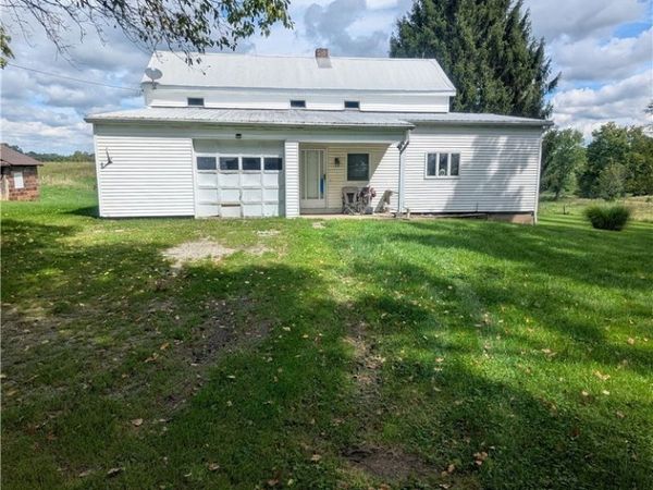 67271 Pogue Road , St Clairsville, OH 43950