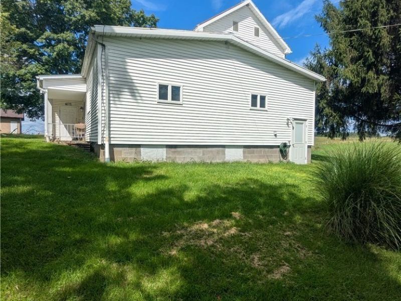 67271 Pogue Road, Saint Clairsville, OH 43950 Photo 2