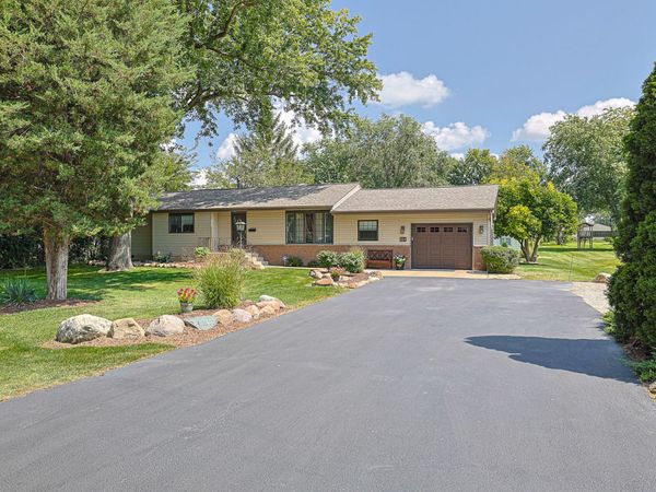 824 Ogden Road , New Lenox, IL 60451
