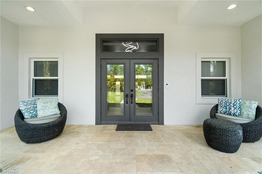 5420 Boxwood Way, Naples, FL 34116 Photo