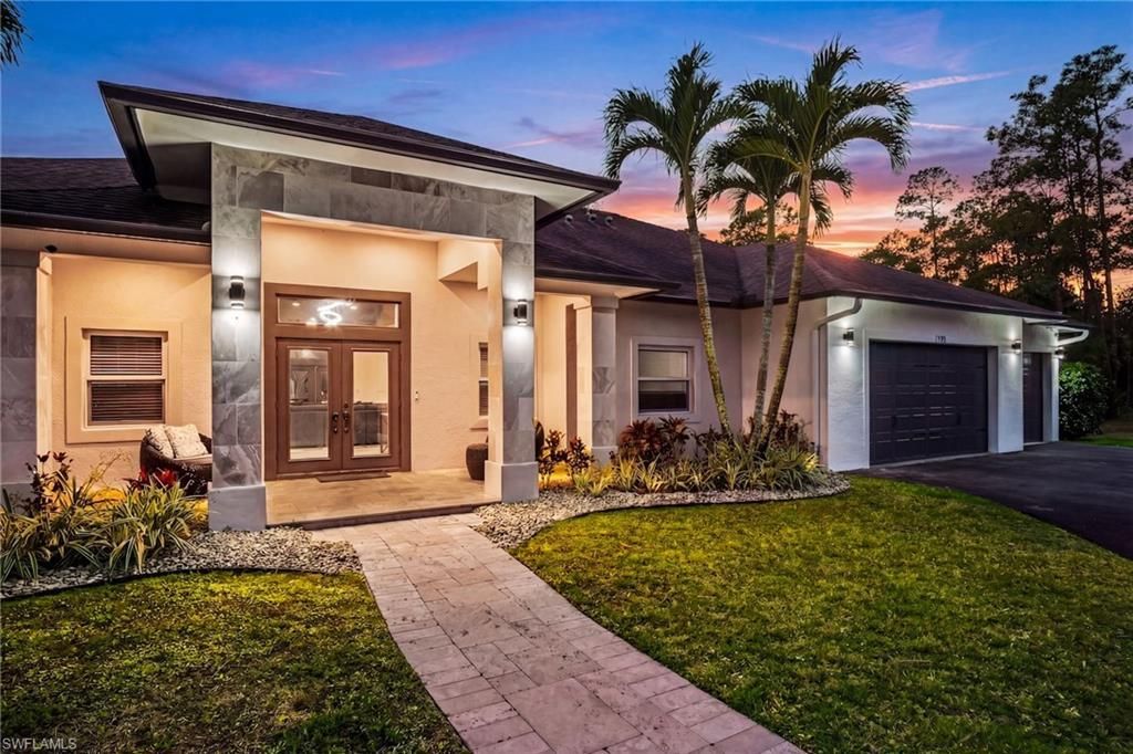 5420 Boxwood Way, Naples, FL 34116 Photo