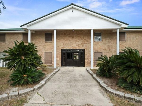 756 GAUSE Boulevard , Unit 21, Slidell, LA 70458