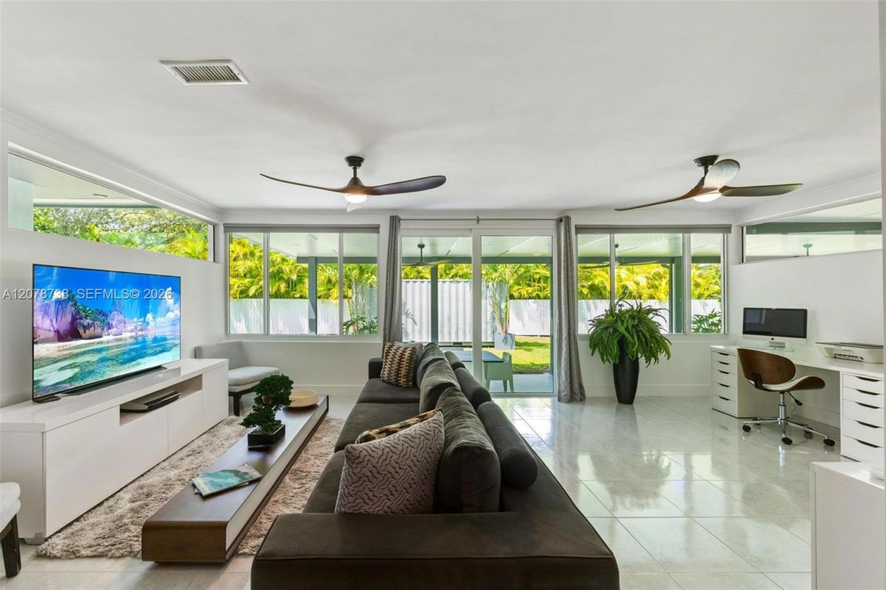 6140 SW 65th Ave, South Miami, FL 33143 Photo